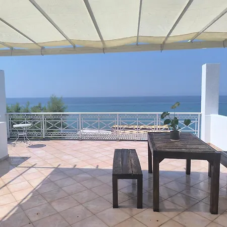Apartament Aprilias Ocean View *